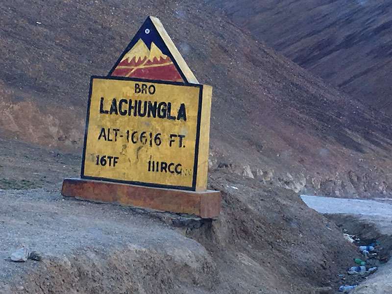 lachung-la-pass-mad-about-holidays